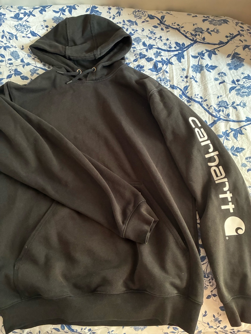Carhartt Hoodie & T-shirt